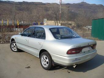 1993 Mitsubishi Galant Pictures