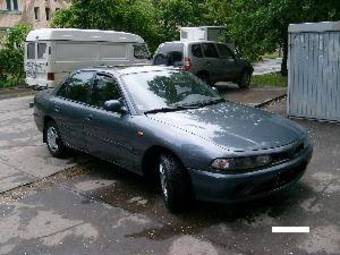 1993 Mitsubishi Galant Photos