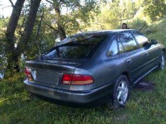 1993 Mitsubishi Galant Pictures