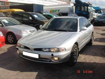 1993 Mitsubishi Galant Photos