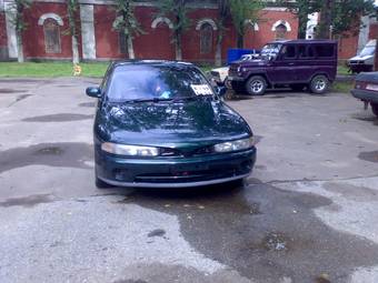 1993 Mitsubishi Galant Photos