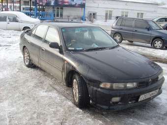 Mitsubishi Galant