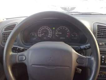 1994 Mitsubishi Galant Pics