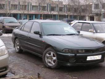 1994 Mitsubishi Galant Photos