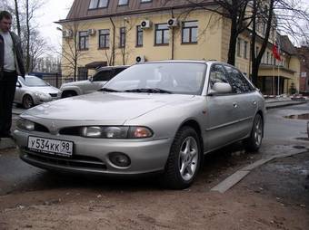 1994 Mitsubishi Galant Photos