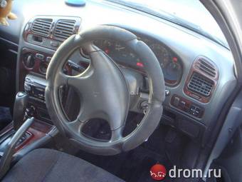 1994 Mitsubishi Galant Photos