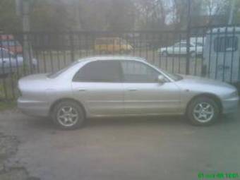 1994 Mitsubishi Galant Pictures