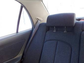 1994 Mitsubishi Galant Pictures