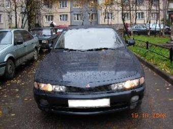 1994 Mitsubishi Galant Pictures
