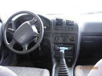 1994 Mitsubishi Galant Pictures