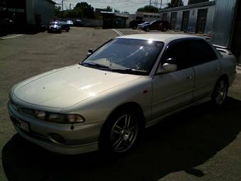 1994 Mitsubishi Galant Pictures