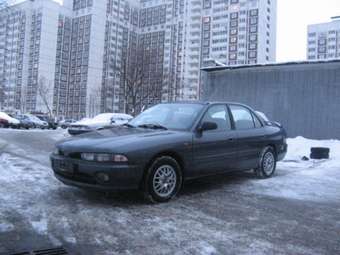 Mitsubishi Galant