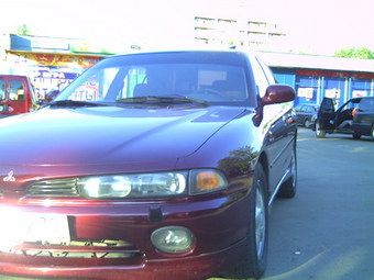 1995 Mitsubishi Galant Pictures