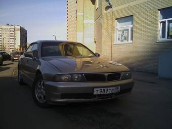 1995 Mitsubishi Galant Pictures