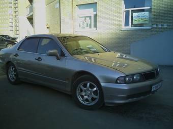 1995 Mitsubishi Galant Photos