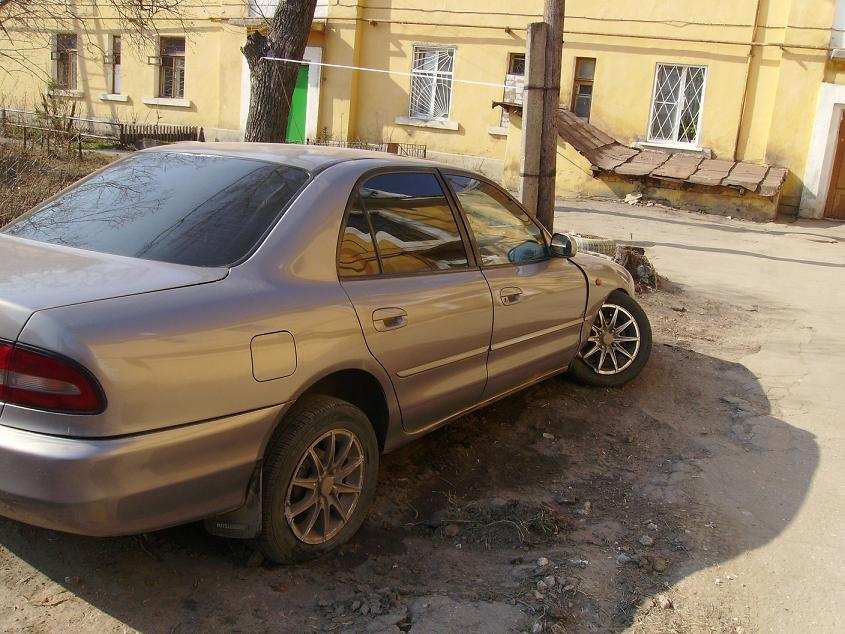 1995 Mitsubishi Galant