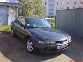 1995 Mitsubishi Galant Pictures