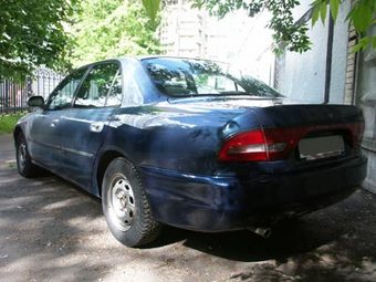 1996 Mitsubishi Galant Photos