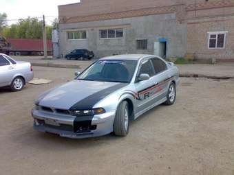 1996 Mitsubishi Galant Photos