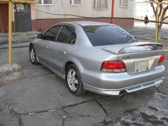 1996 Mitsubishi Galant Pictures