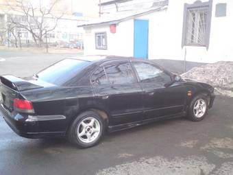 1996 Mitsubishi Galant Photos