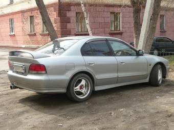 1996 Mitsubishi Galant Pictures