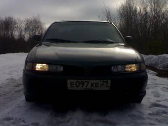 1996 Mitsubishi Galant Photos