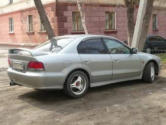 1996 Mitsubishi Galant Pictures