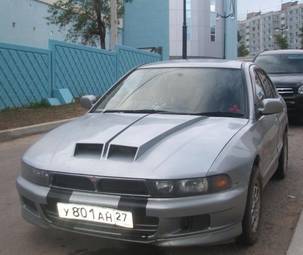 1996 Mitsubishi Galant Pics
