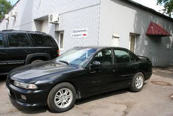 1996 Mitsubishi Galant Pictures