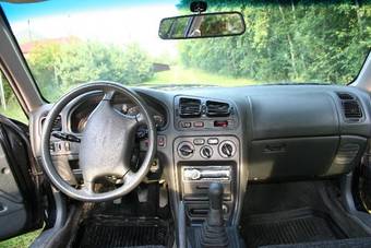 1996 Mitsubishi Galant Photos