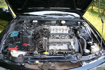 1996 Mitsubishi Galant Photos