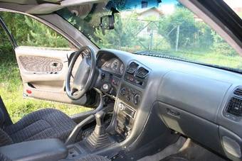 1996 Mitsubishi Galant Photos