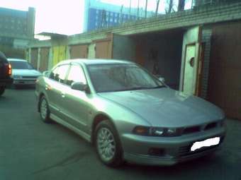 Mitsubishi Galant