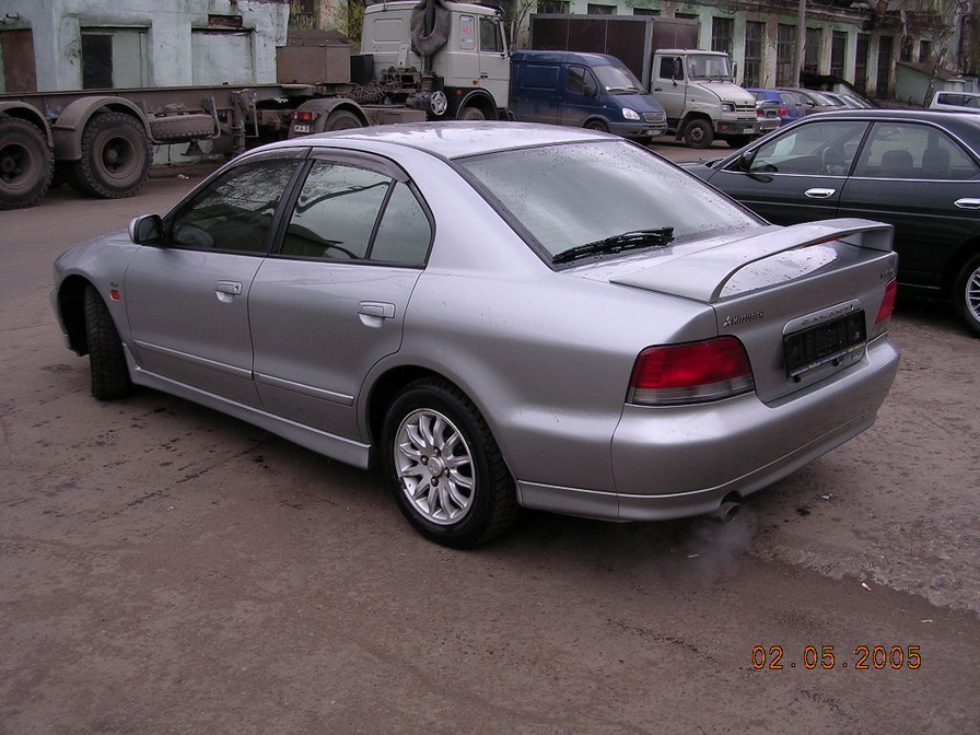 1997 Mitsubishi Galant Pictures