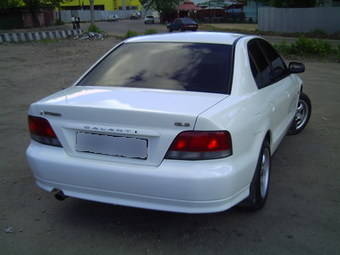 1997 Mitsubishi Galant Pictures