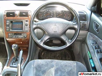 1997 Mitsubishi Galant Pictures
