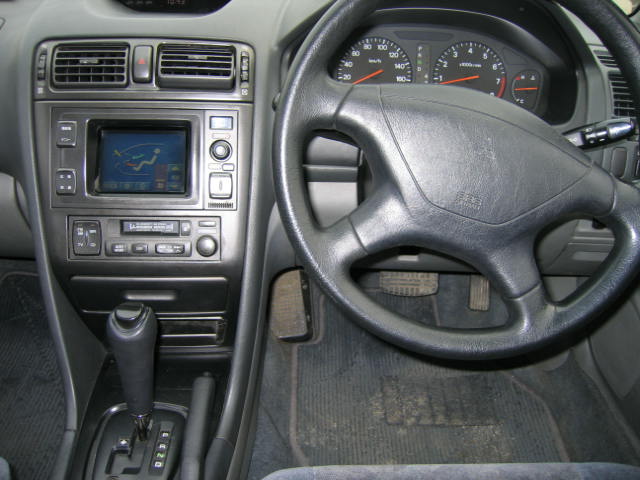 1997 Mitsubishi Galant Photos