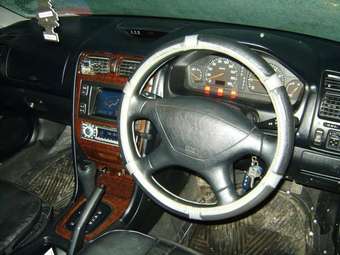 1997 Mitsubishi Galant Pics