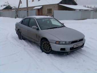 1997 Mitsubishi Galant Pics