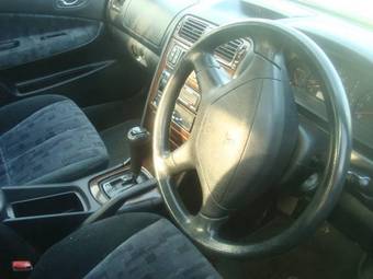 1997 Mitsubishi Galant Pictures