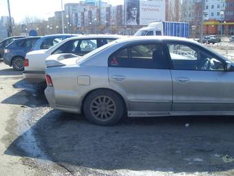 1997 Mitsubishi Galant Images
