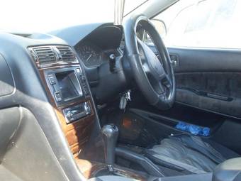 1997 Mitsubishi Galant Photos