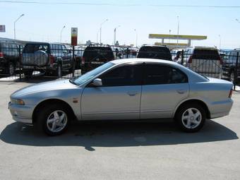 1997 Mitsubishi Galant Photos