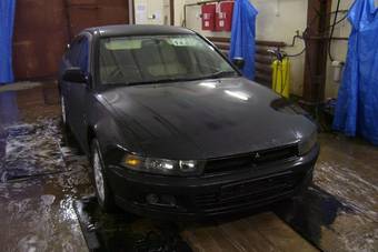 1997 Mitsubishi Galant Photos
