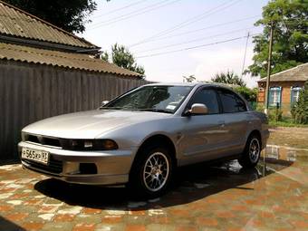 1997 Mitsubishi Galant Pictures