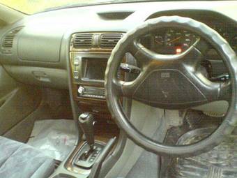 1997 Mitsubishi Galant Pictures