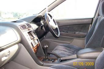 1997 Mitsubishi Galant Pictures