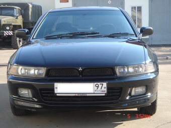 Mitsubishi Galant