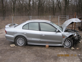 Mitsubishi Galant